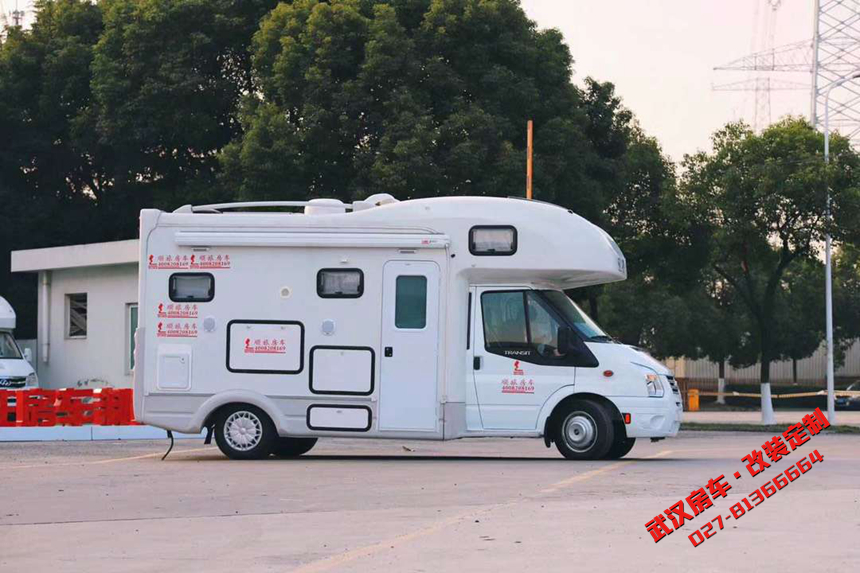 福特全順房車28.jpg